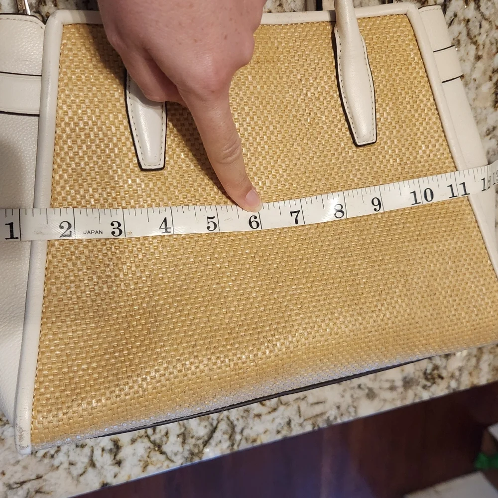 Kate Spade Handbag, Lucia Straw Medium Satchel Tan & White Crossbody EUC Summer